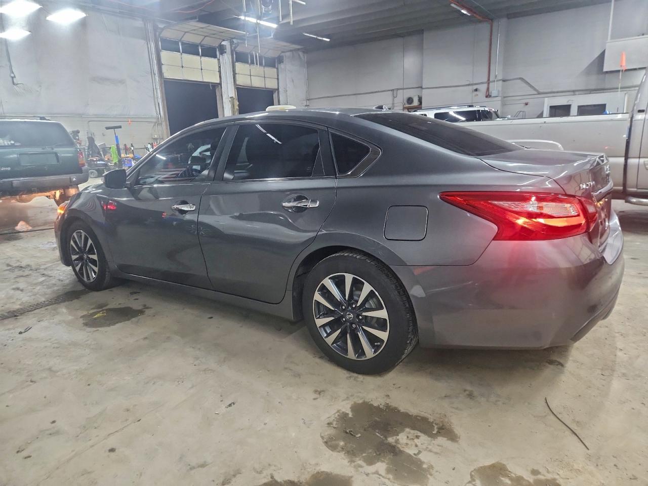 2017 NISSAN ALTIMA 2.5 SL photo 2
