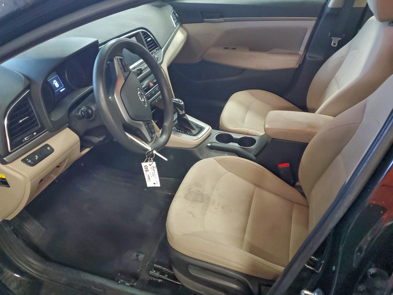 2018 HYUNDAI ELANTRA SEL photo 7