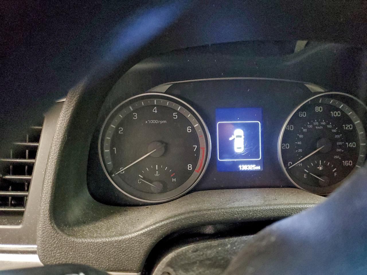 2018 HYUNDAI ELANTRA SEL photo 9