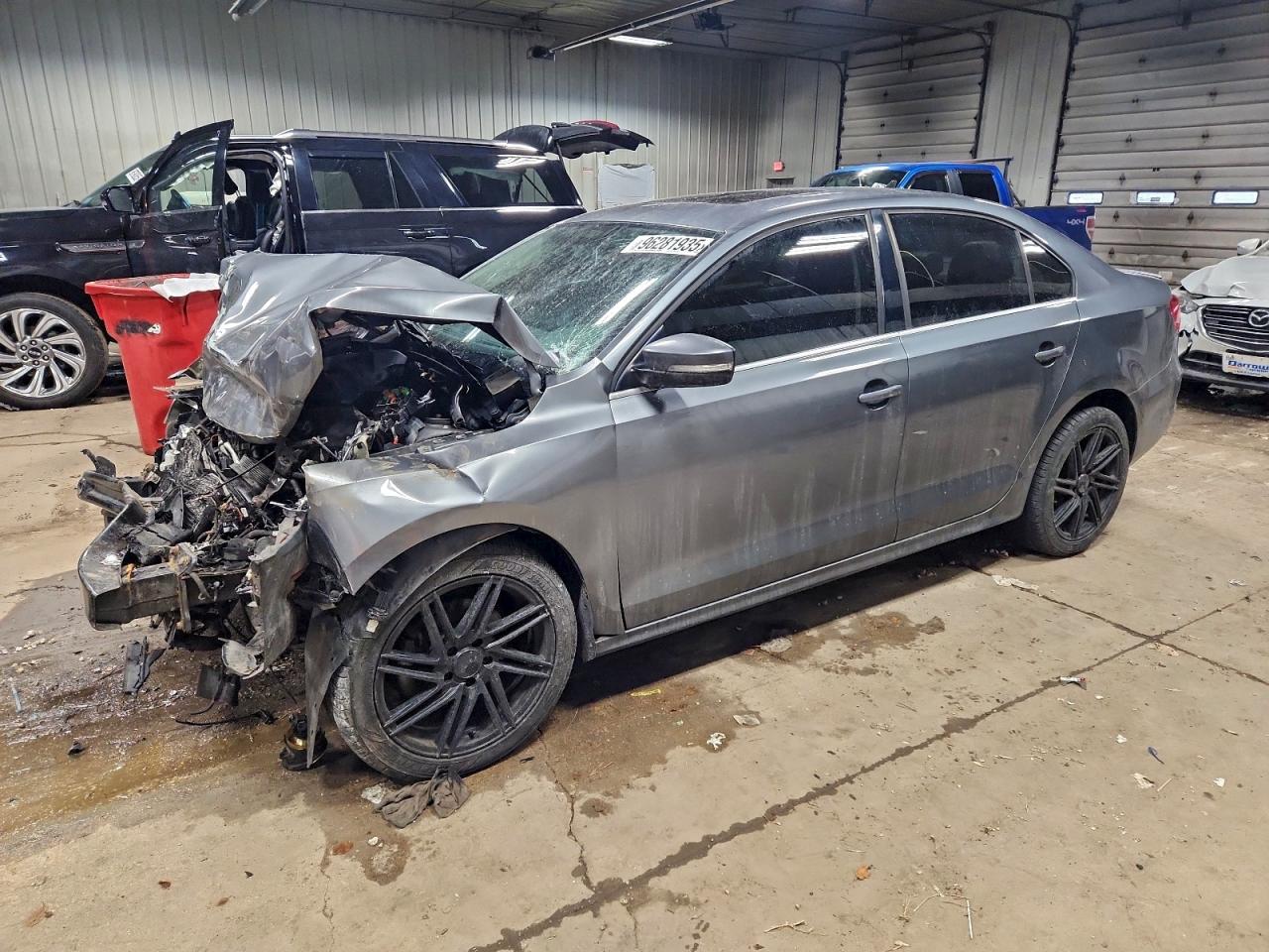 2013 VOLKSWAGEN JETTA