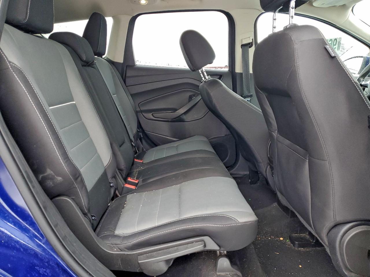 2015 FORD ESCAPE SE photo 10