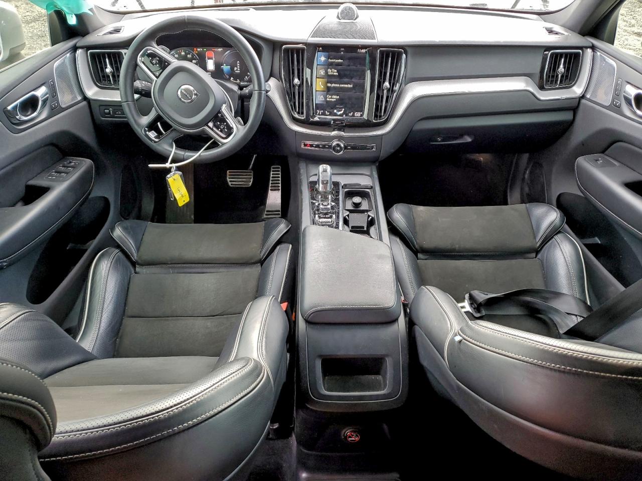 2019 VOLVO XC60 T8 R-DESIGN photo 15