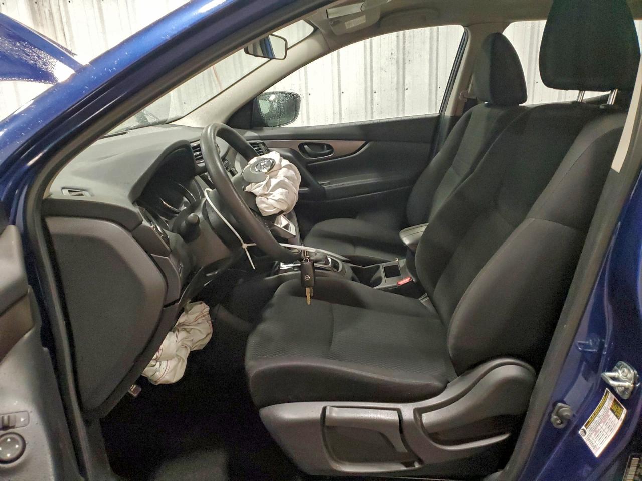 2020 NISSAN ROGUE SPORT S photo 7