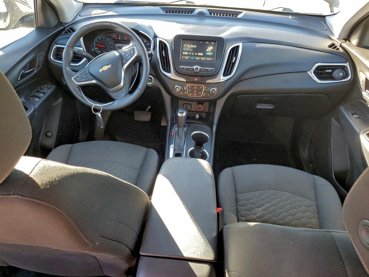 2018 CHEVROLET EQUINOX LT photo 8