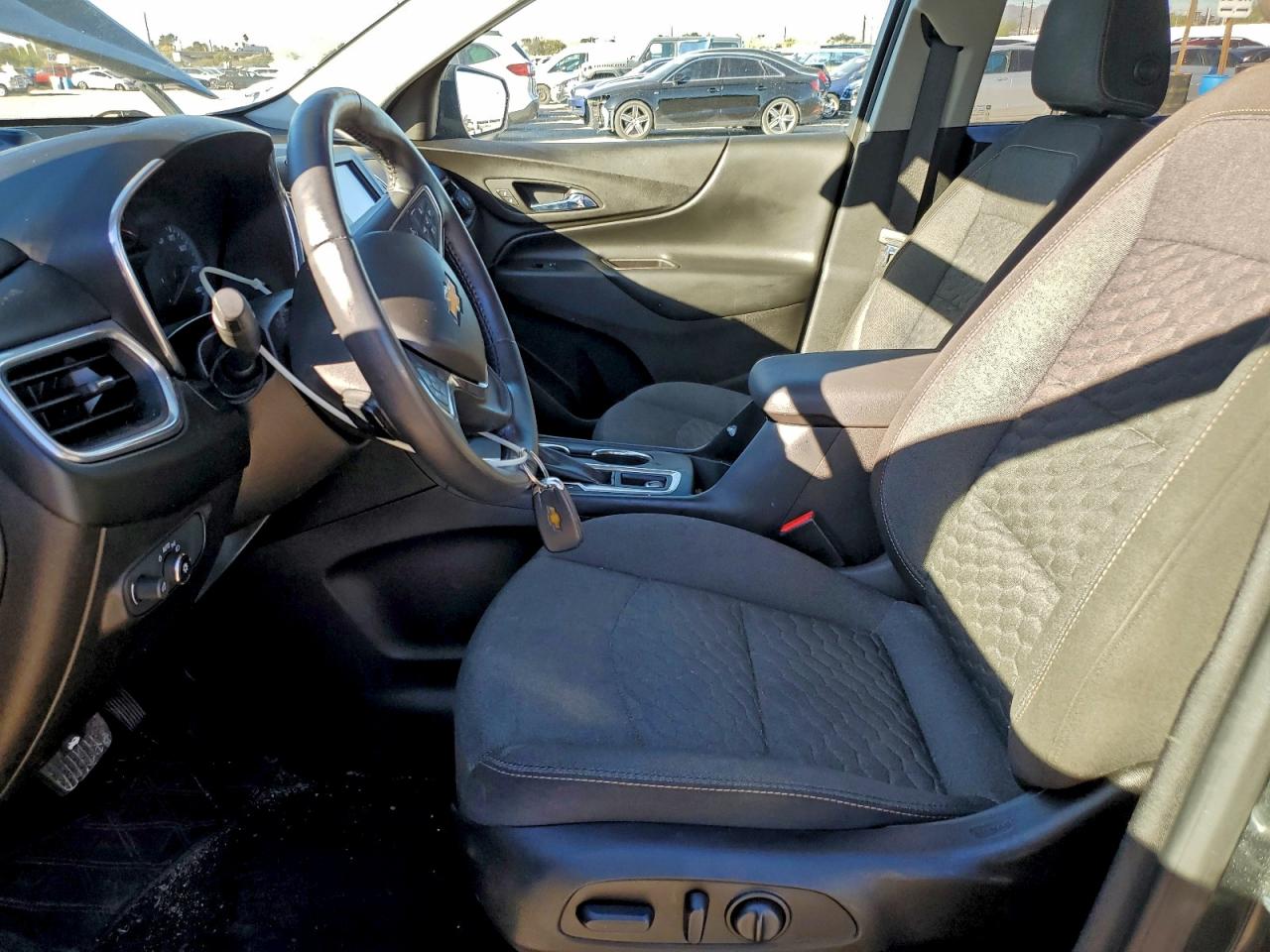 2018 CHEVROLET EQUINOX LT photo 7