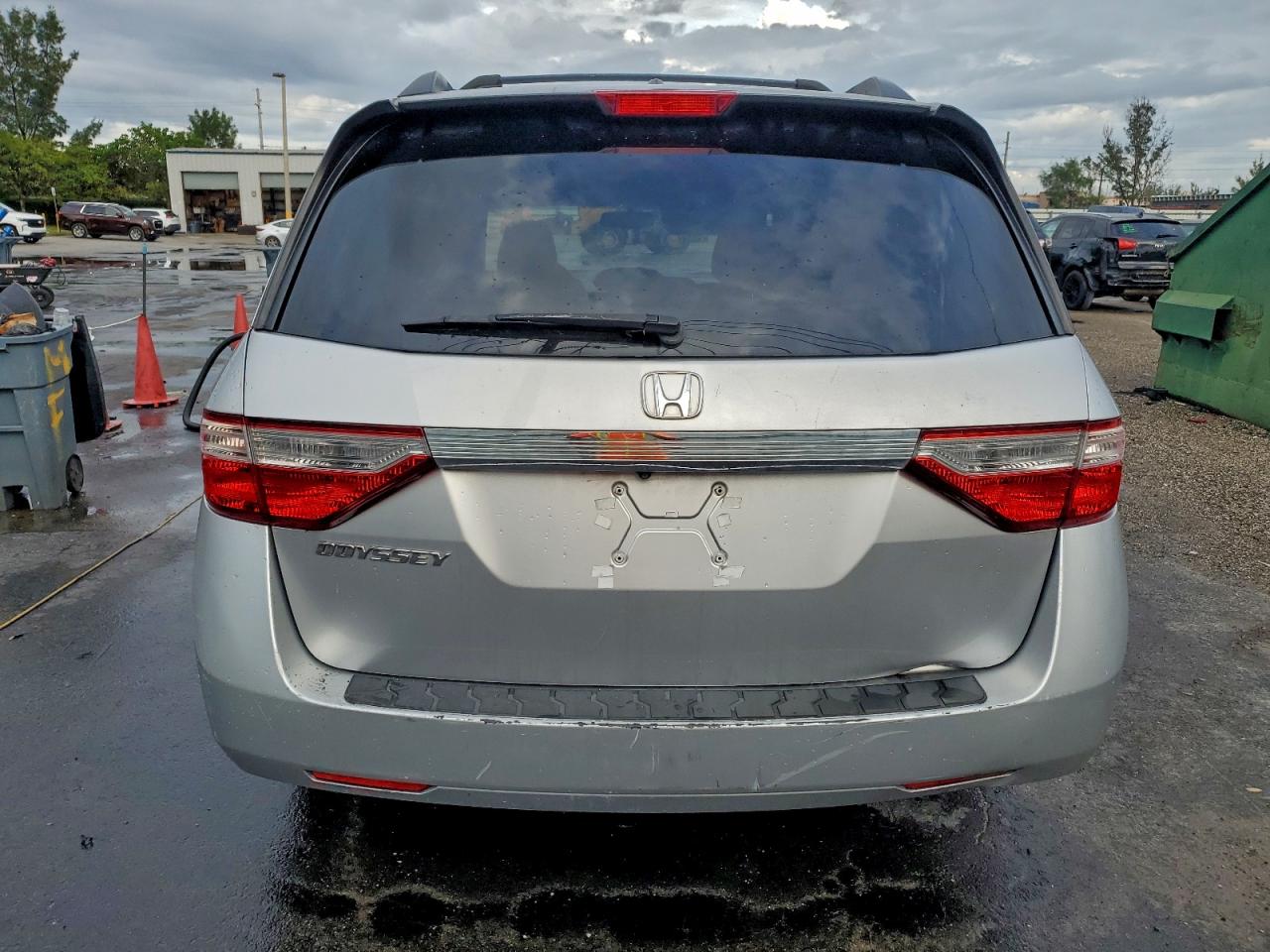 2012 HONDA ODYSSEY EXL photo 6