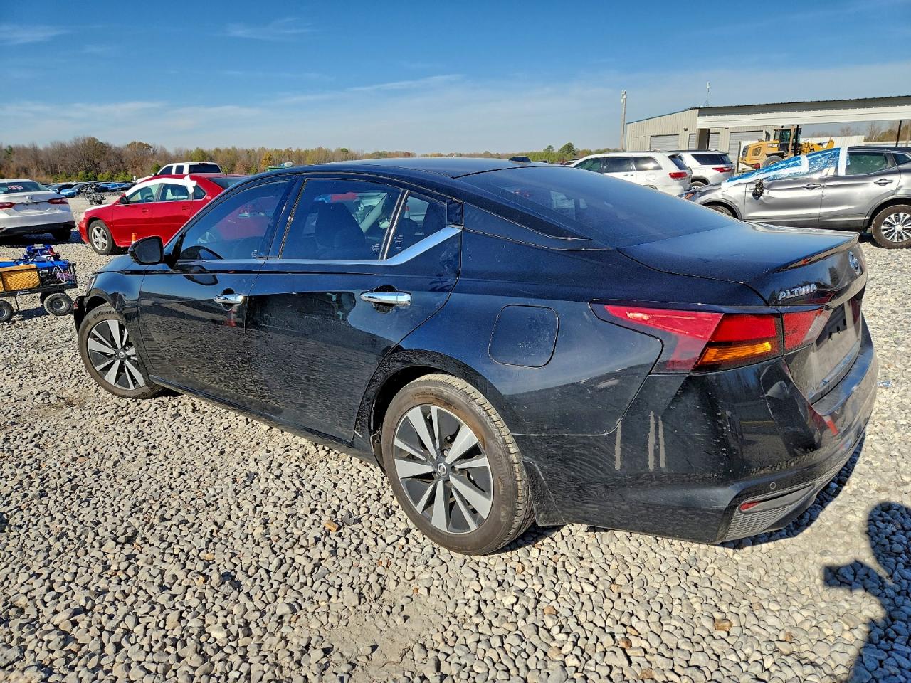 2019 NISSAN ALTIMA SL photo 2