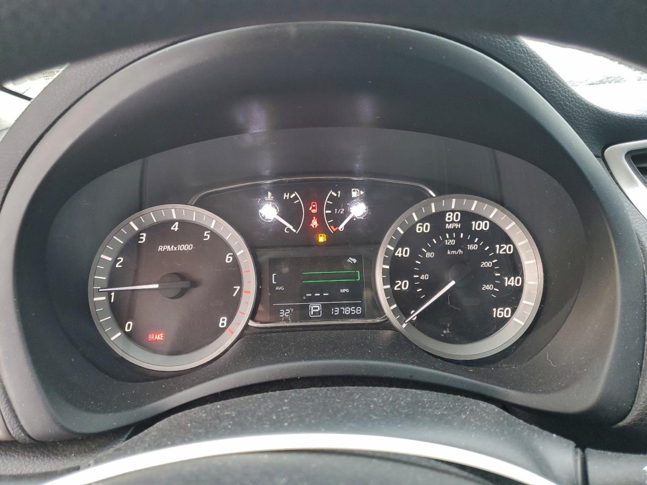 2014 NISSAN SENTRA S photo 9