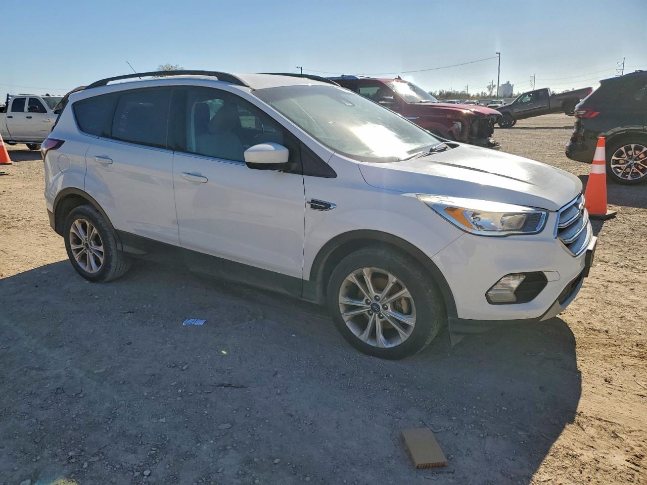 2018 FORD ESCAPE SE photo 7