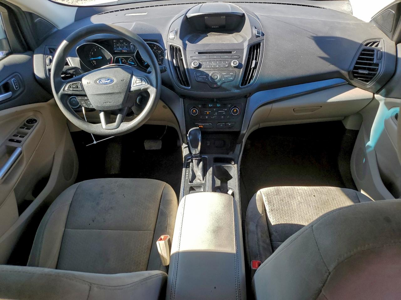 2018 FORD ESCAPE SE photo 15