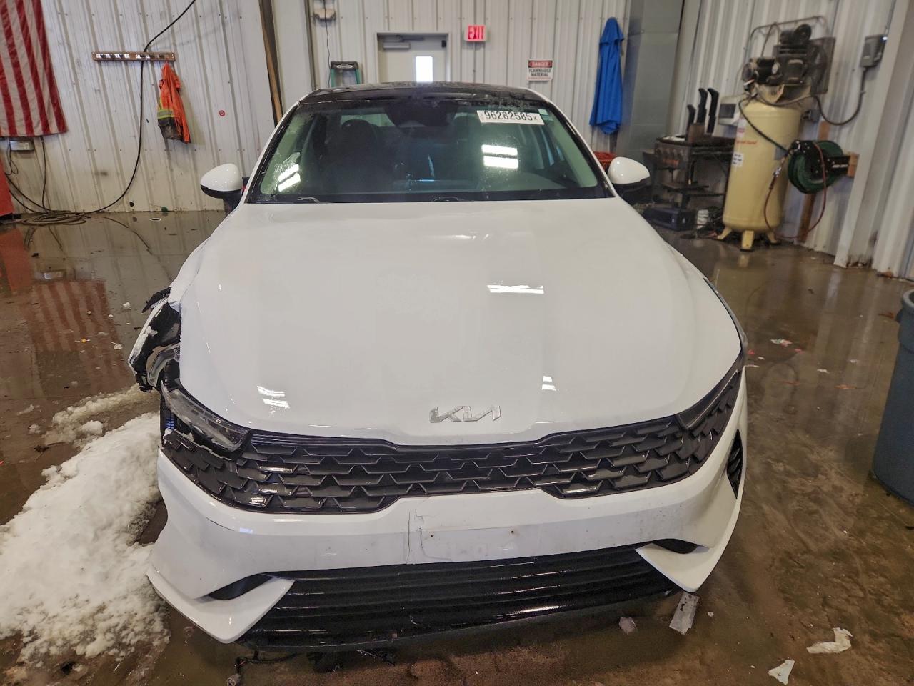 2023 KIA K5 EX photo 5