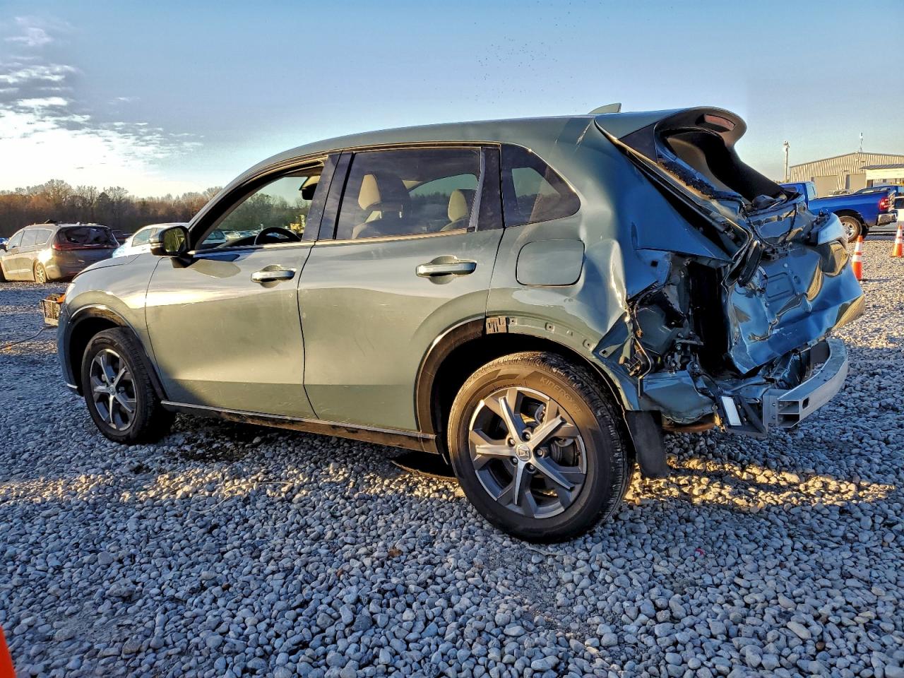 2024 HONDA HR-V EXL photo 2