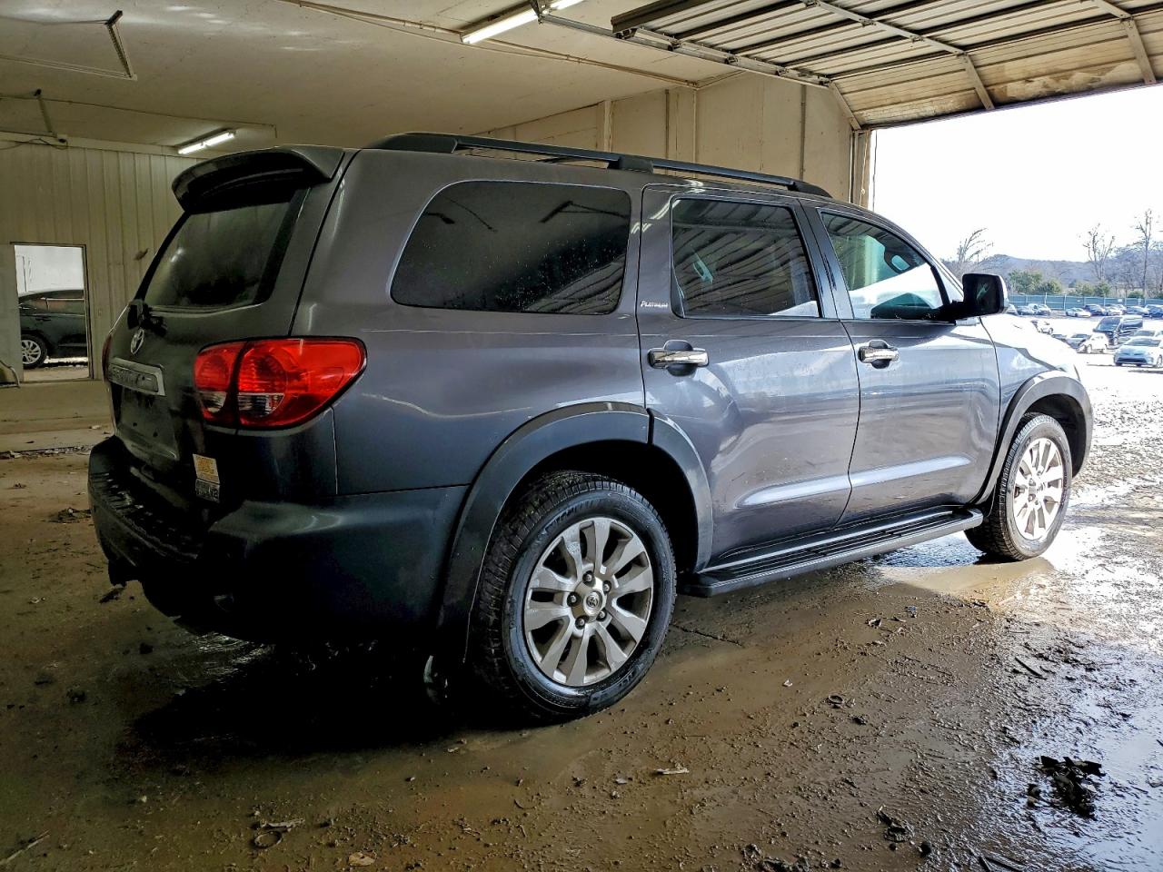 2012 TOYOTA SEQUOIA PLATINUM photo 3