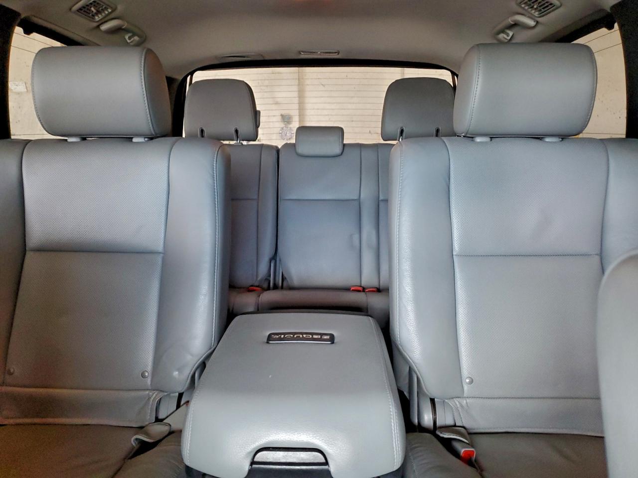 2012 TOYOTA SEQUOIA PLATINUM photo 10