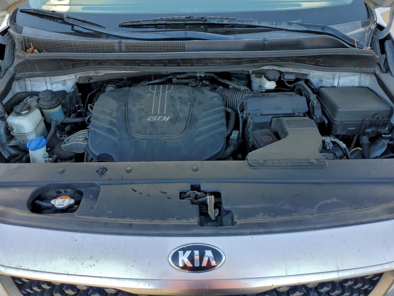 2017 KIA SEDONA LX photo 12
