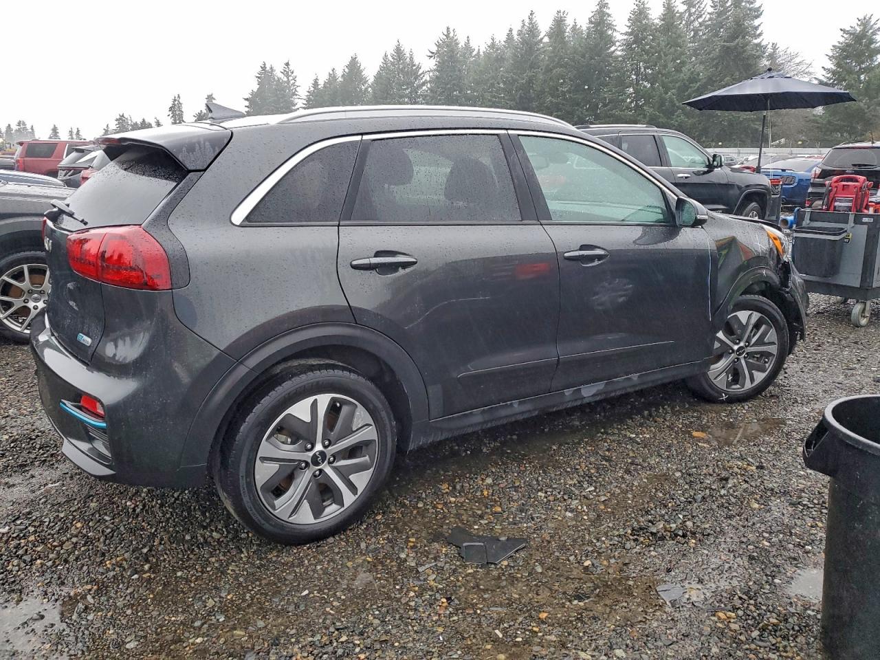 2022 KIA NIRO S photo 3