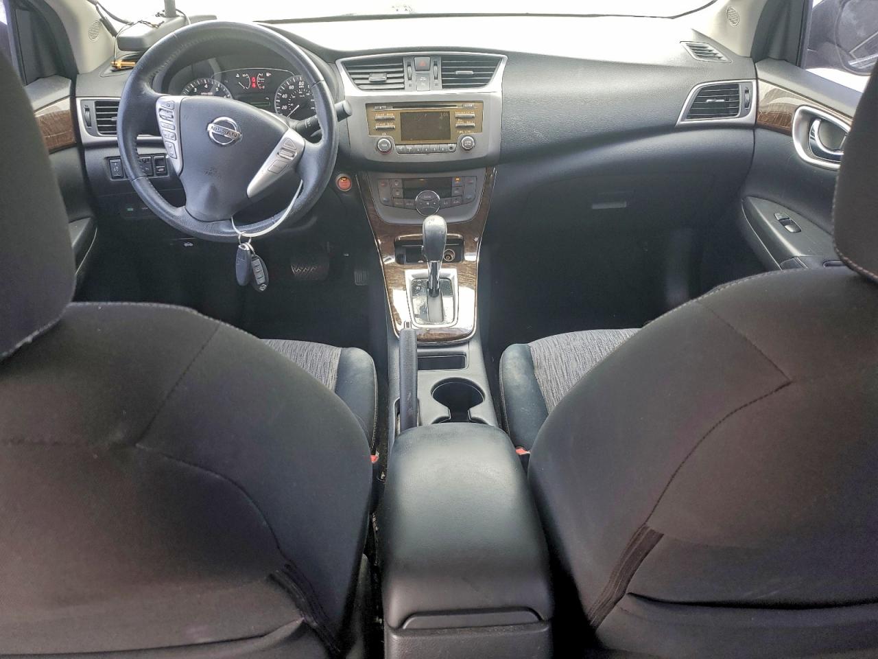 2014 NISSAN SENTRA S photo 8