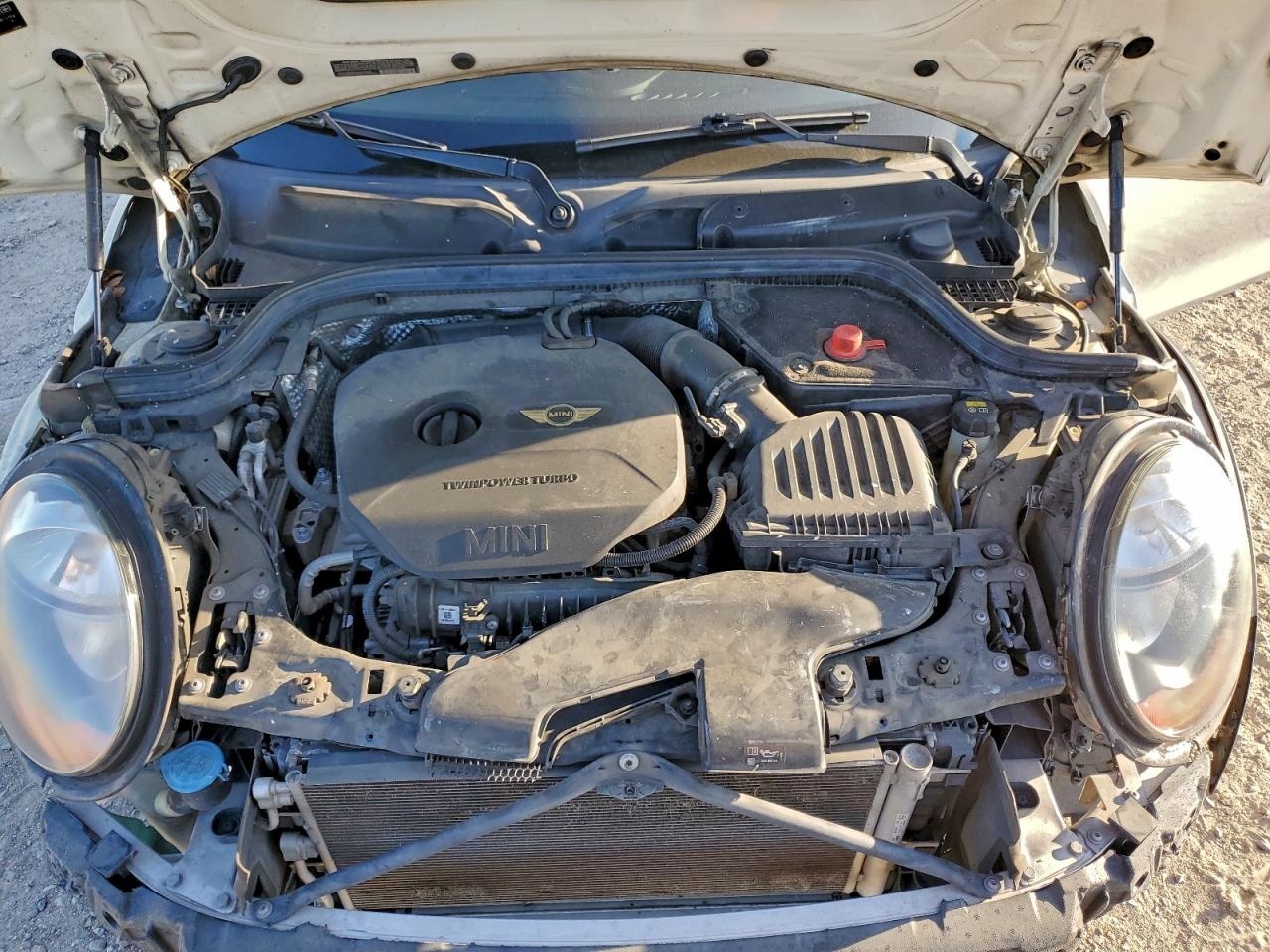 2016 MINI COOPER photo 11