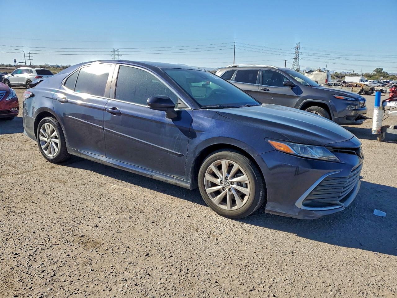 2021 TOYOTA CAMRY LE photo 4