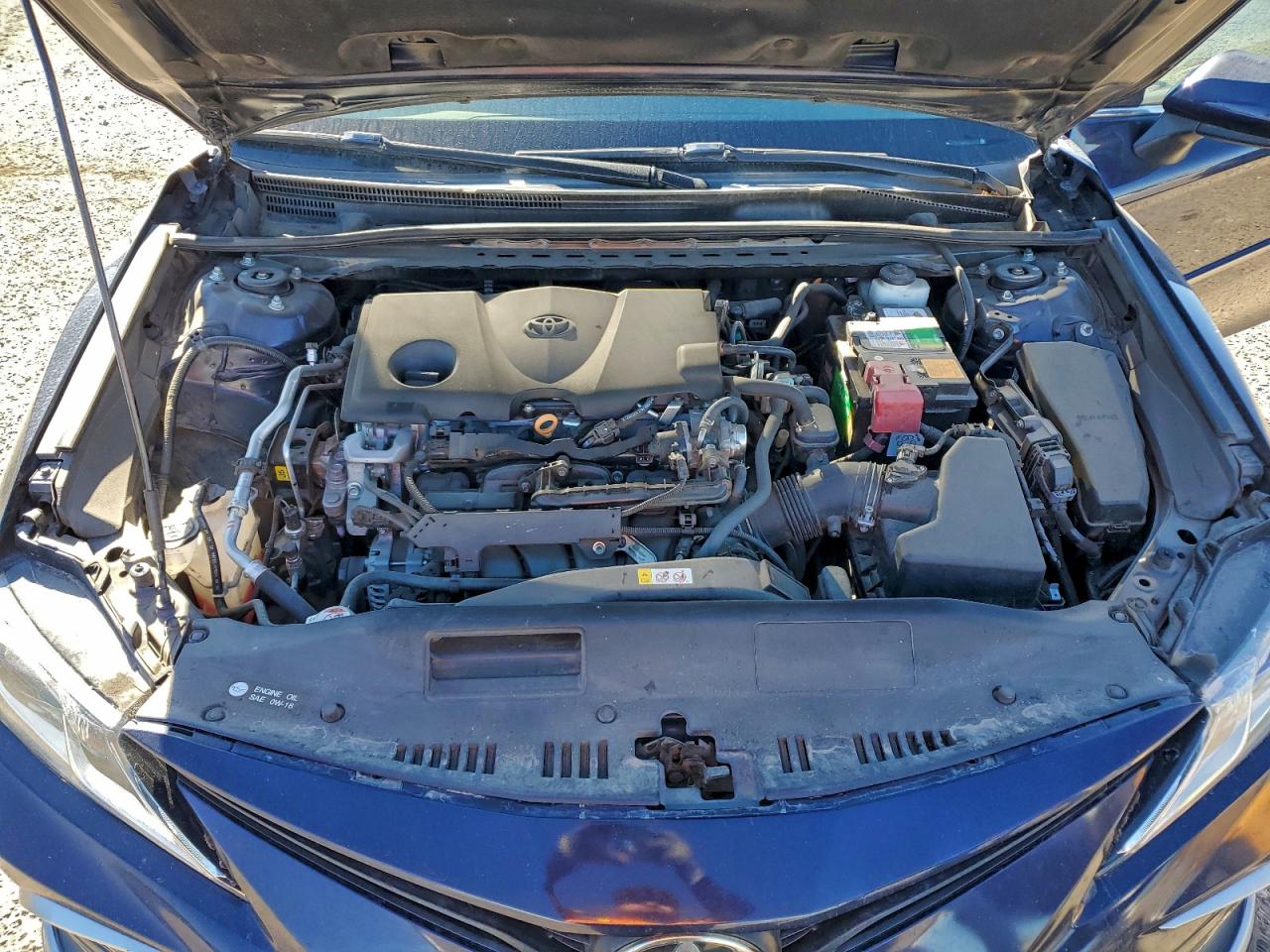 2021 TOYOTA CAMRY LE photo 11