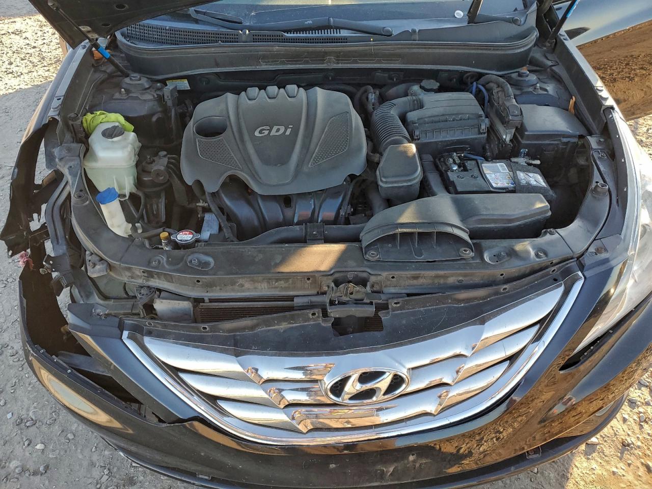 2012 HYUNDAI SONATA SE photo 11