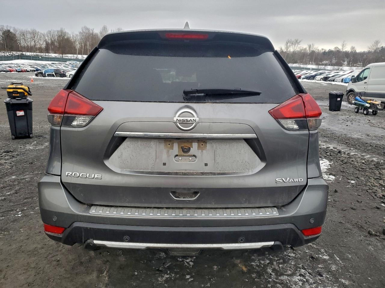 2019 NISSAN ROGUE S photo 6