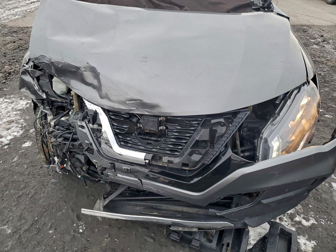 2019 NISSAN ROGUE S photo 11