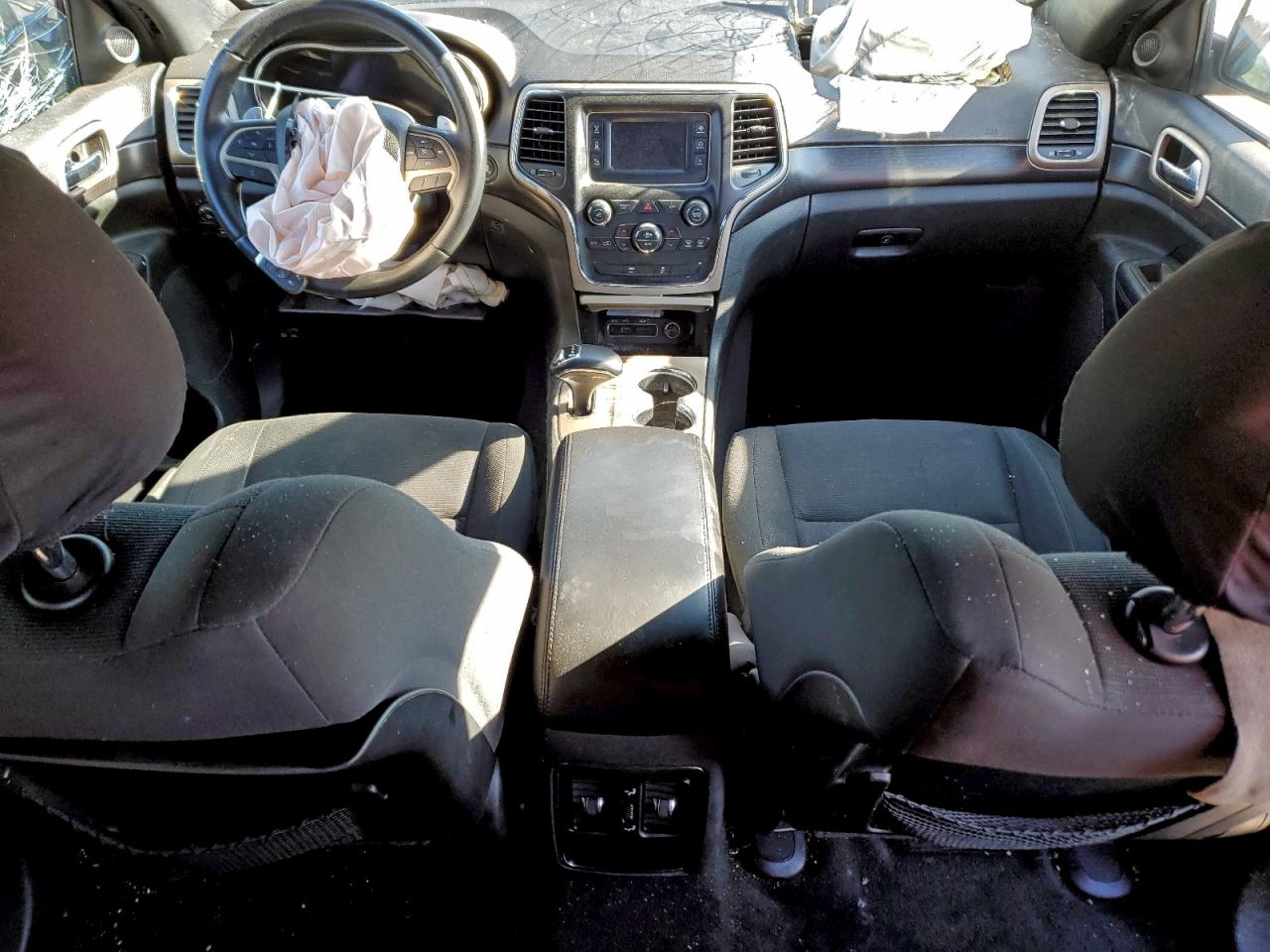 2015 JEEP GRAND CHEROKEE LAREDO photo 22