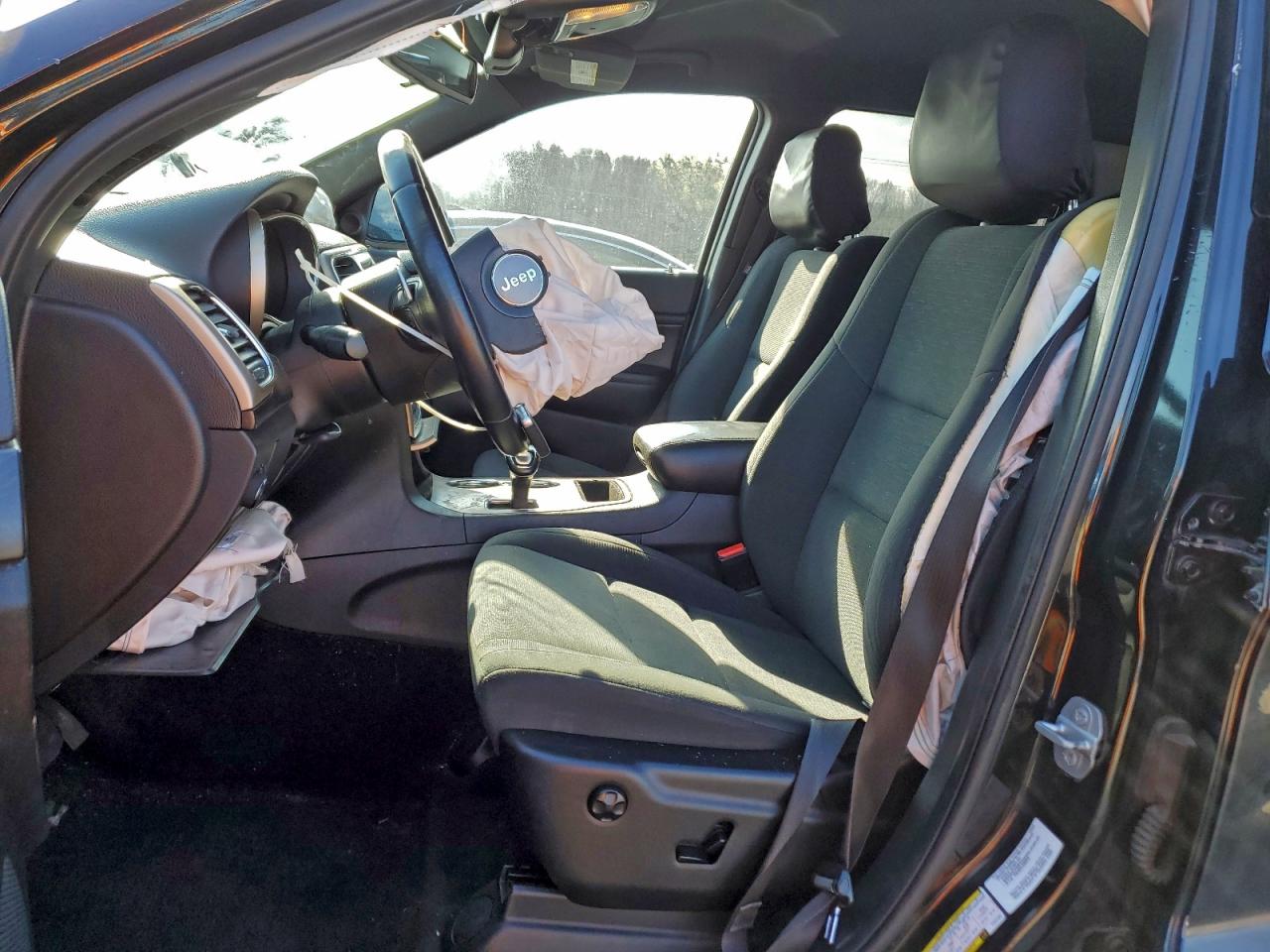 2015 JEEP GRAND CHEROKEE LAREDO photo 19