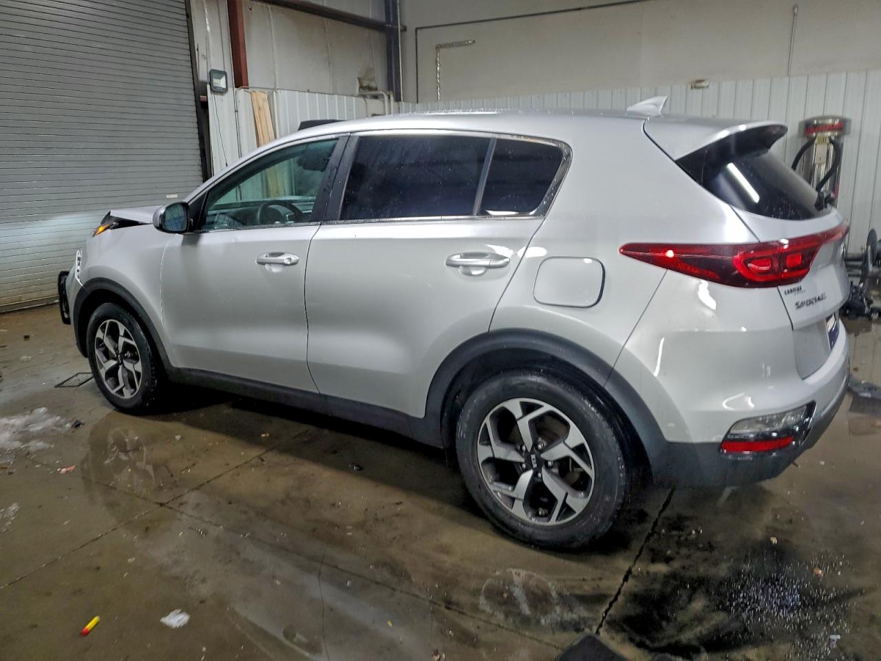 2020 KIA SPORTAGE LX photo 2
