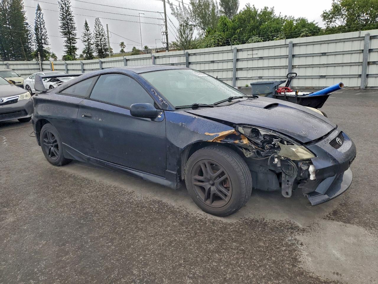 2003 TOYOTA CELICA GT photo 4