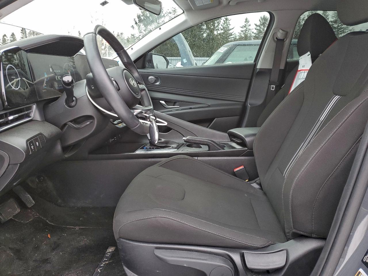 2025 HYUNDAI ELANTRA SEL SPORT photo 7