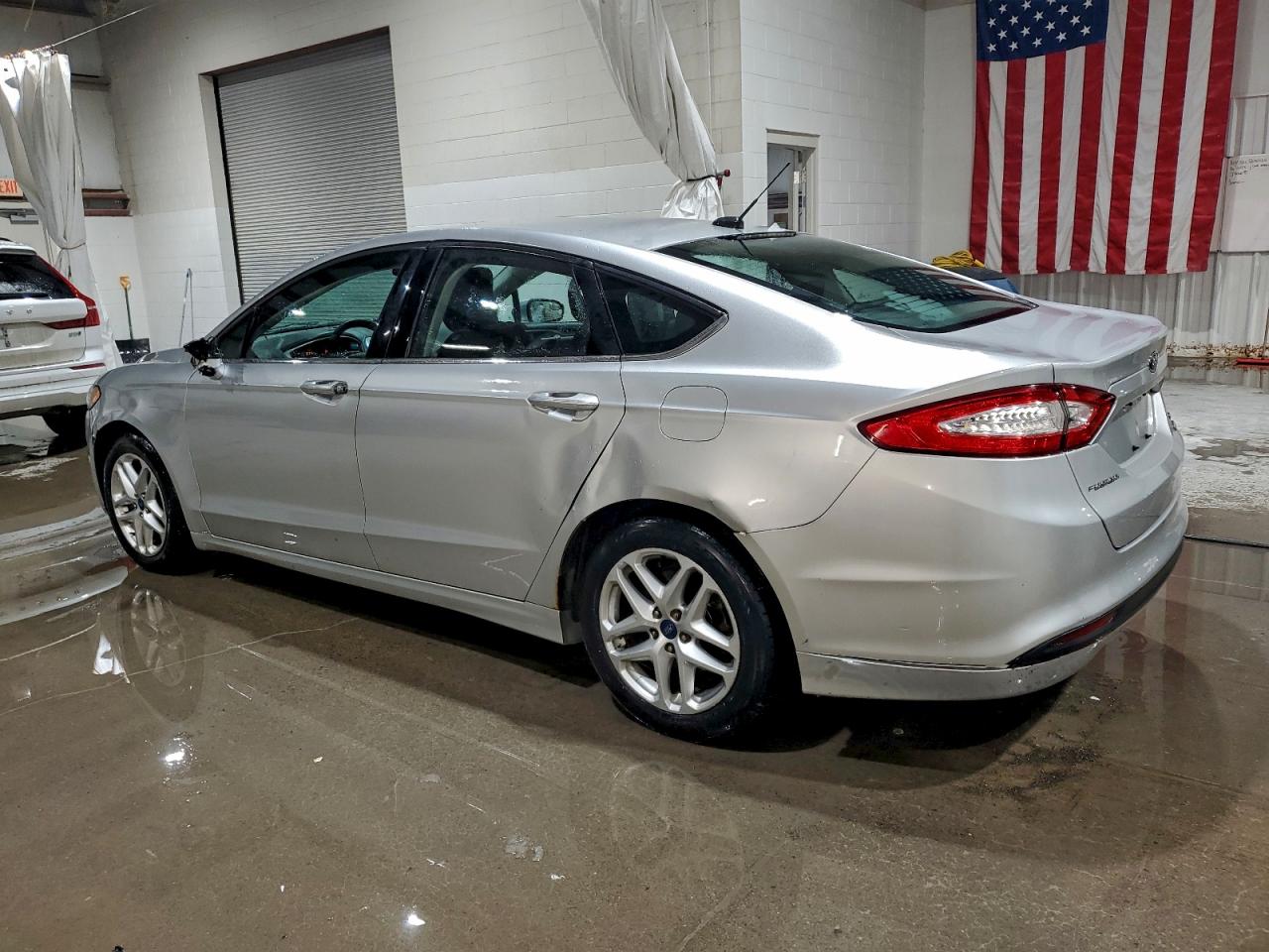 2013 FORD FUSION SE photo 2