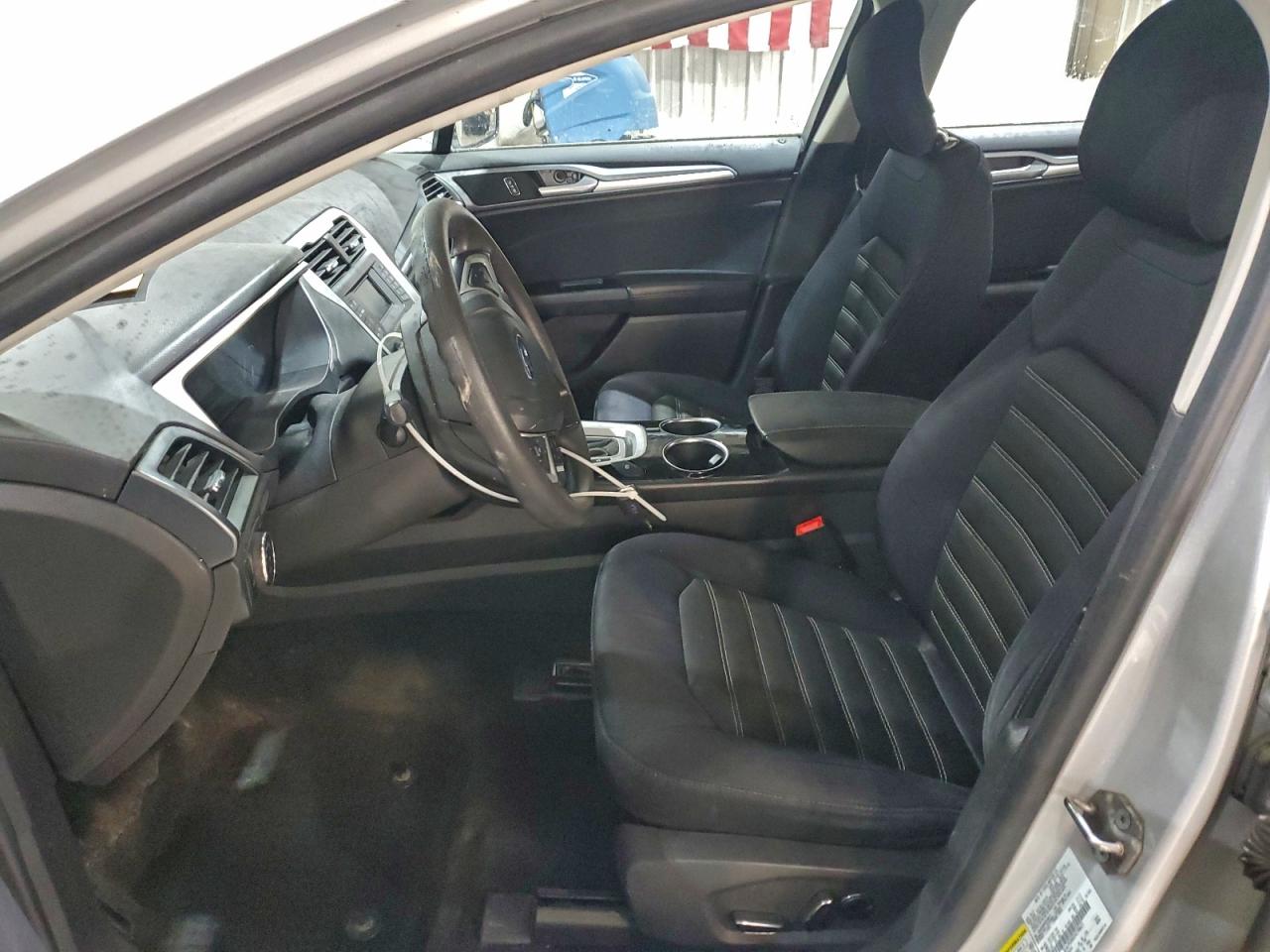 2013 FORD FUSION SE photo 7