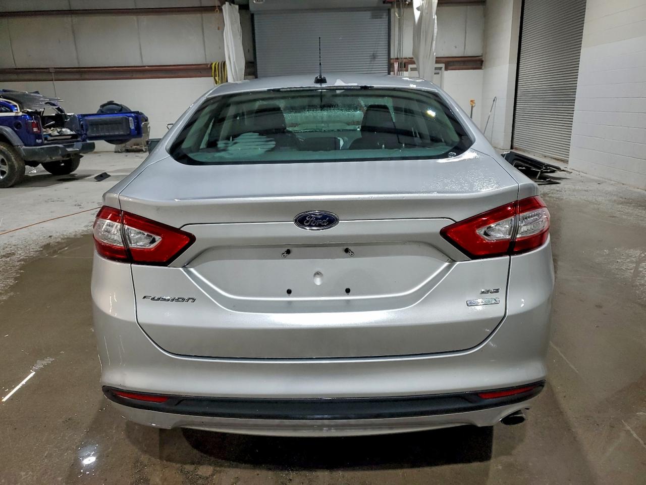 2013 FORD FUSION SE photo 6