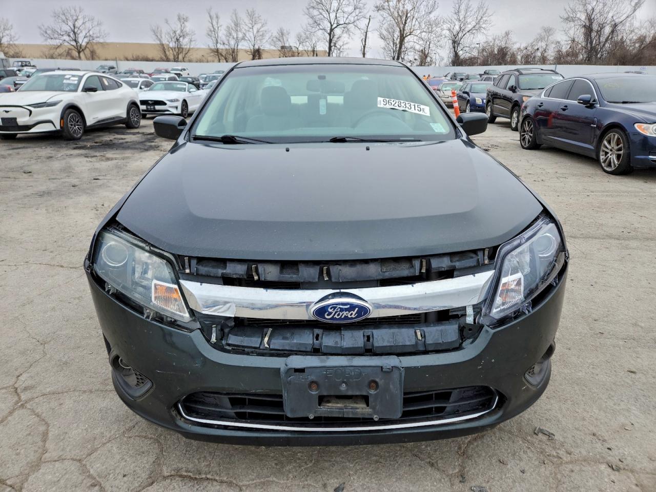 2010 FORD FUSION SE photo 5