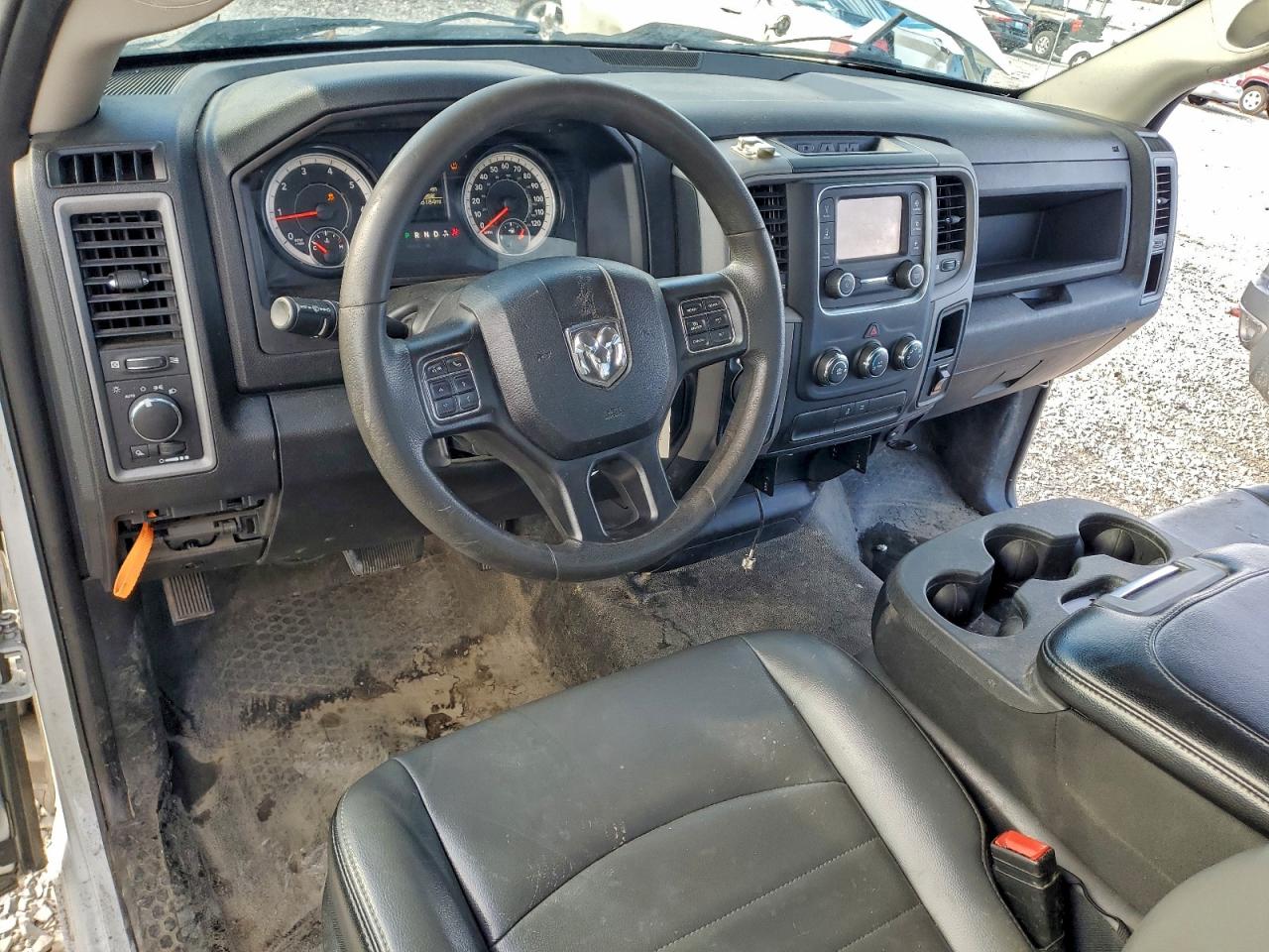 2021 RAM 1500 CLASSIC TRADESMAN photo 8