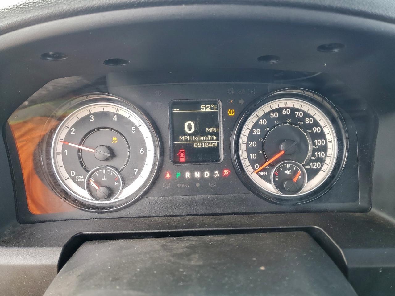 2021 RAM 1500 CLASSIC TRADESMAN photo 9