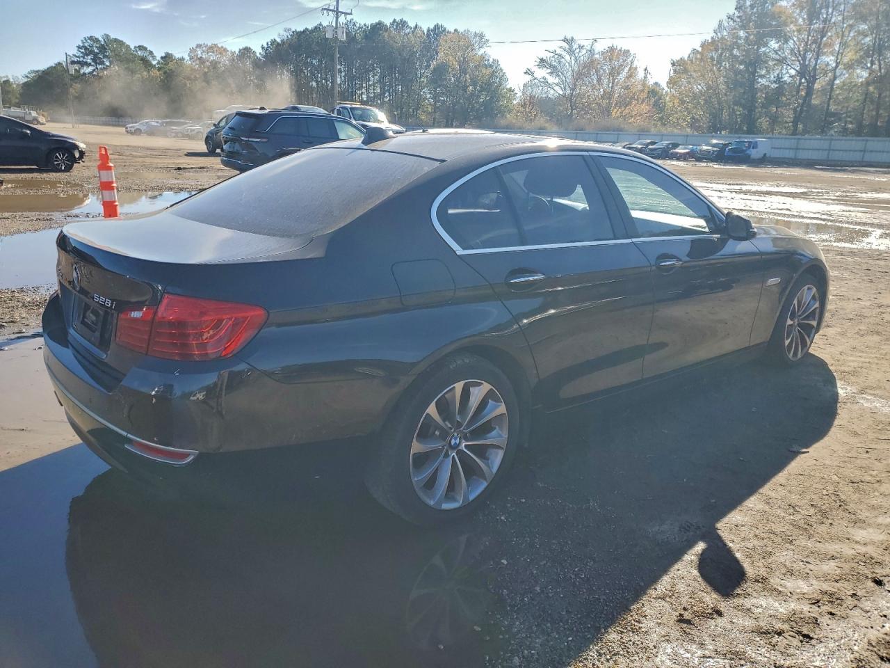 2014 BMW 528 I photo 3