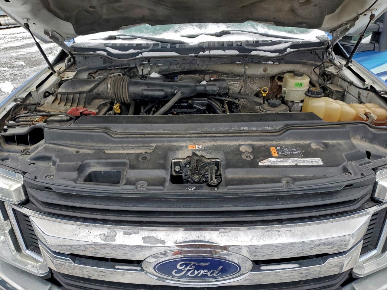2017 FORD F550 SUPER DUTY BOX TRUCK photo 12