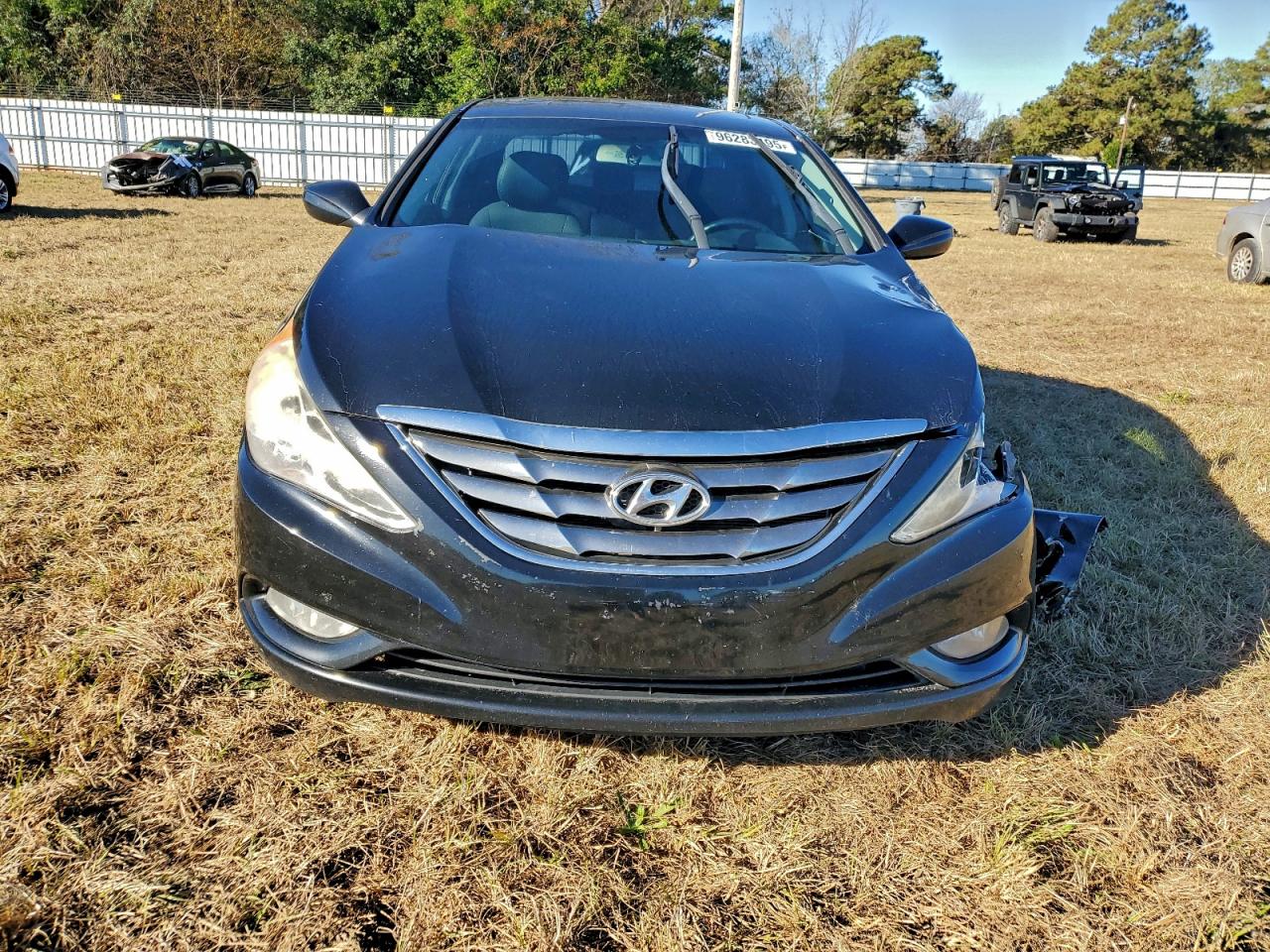 2013 HYUNDAI SONATA SE photo 5