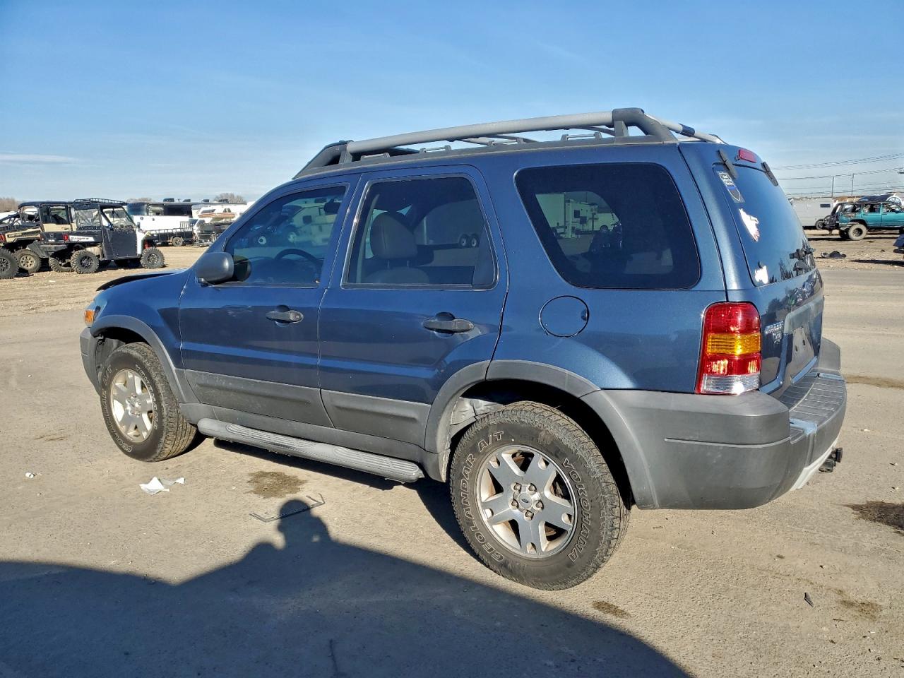2006 FORD ESCAPE XLT photo 2