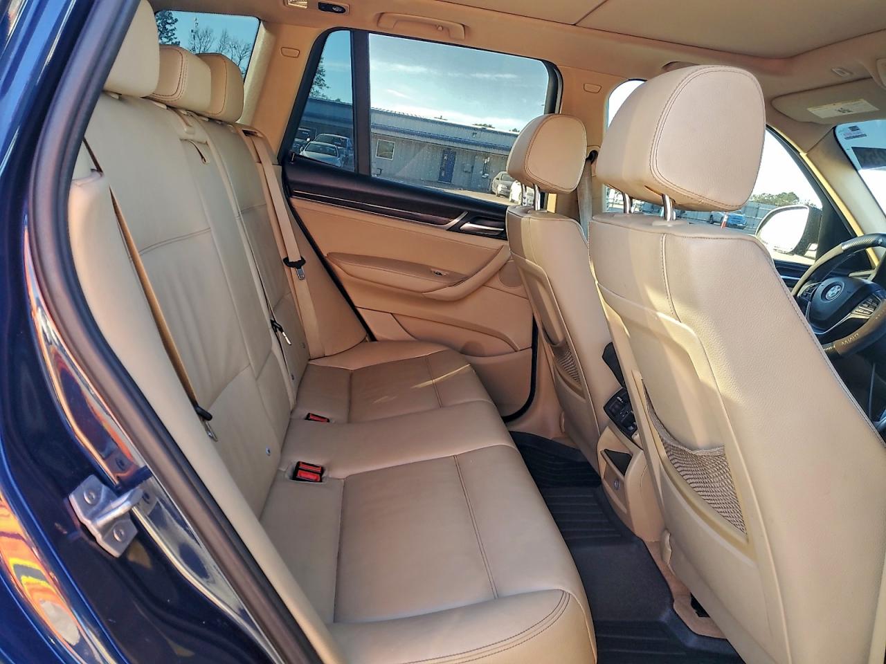 2015 BMW X3 SDRIVE28I photo 11
