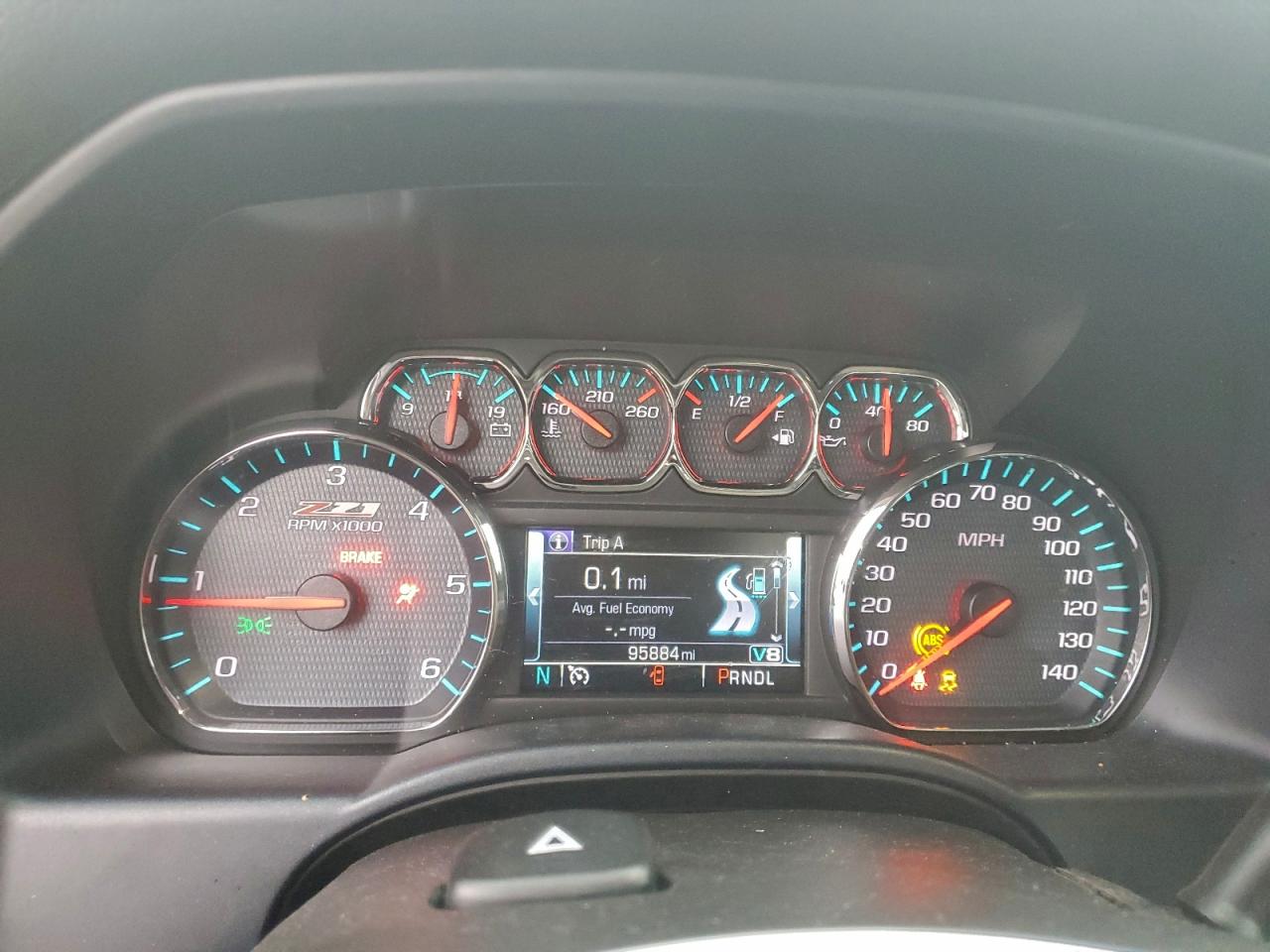2018 CHEVROLET SILVERADO K1500 LT photo 9