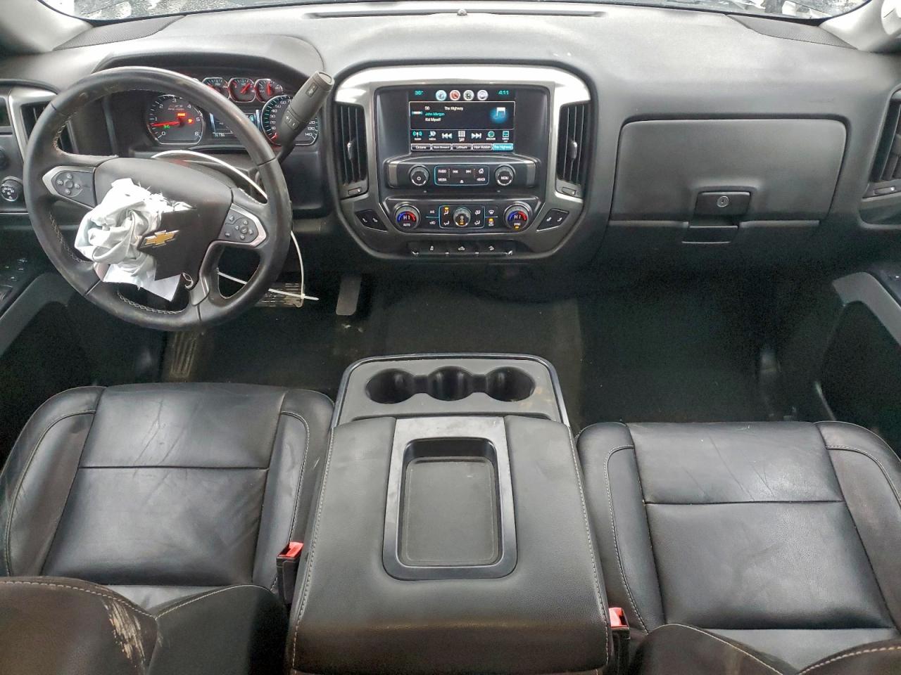 2018 CHEVROLET SILVERADO K1500 LT photo 8
