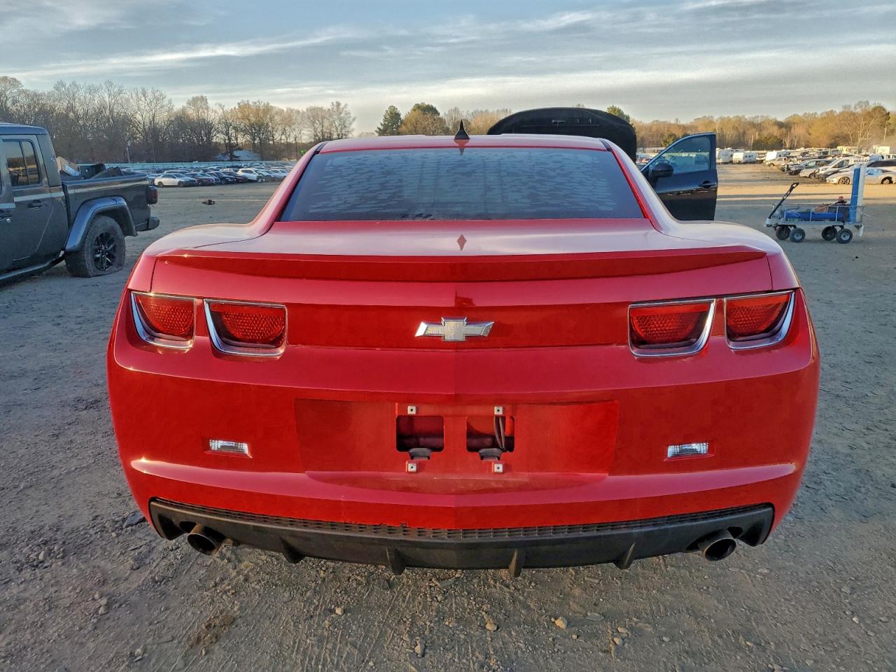 2013 CHEVROLET CAMARO LT photo 6