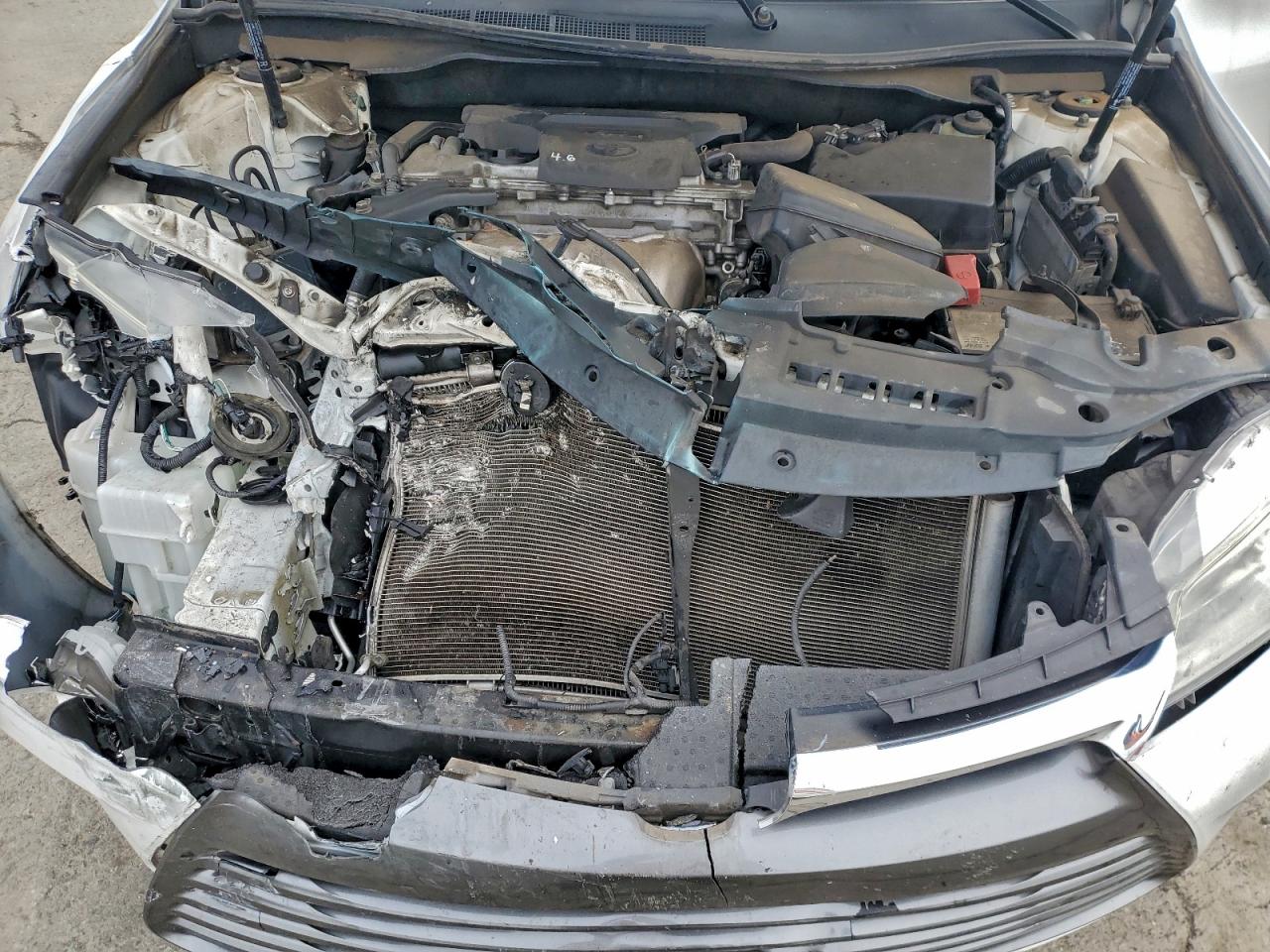 2017 TOYOTA CAMRY LE photo 11