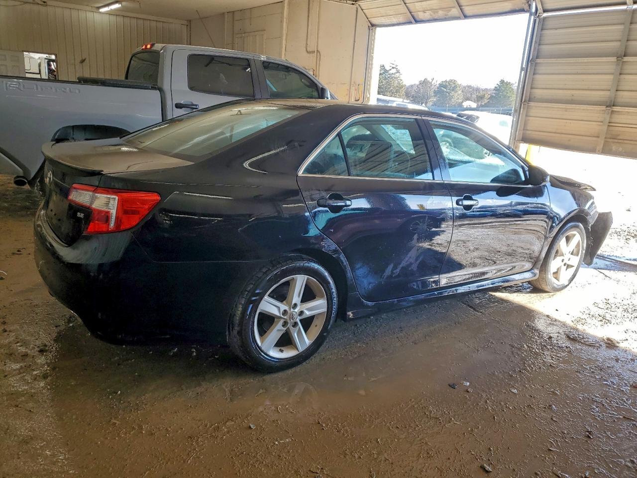 2012 TOYOTA CAMRY BASE photo 3