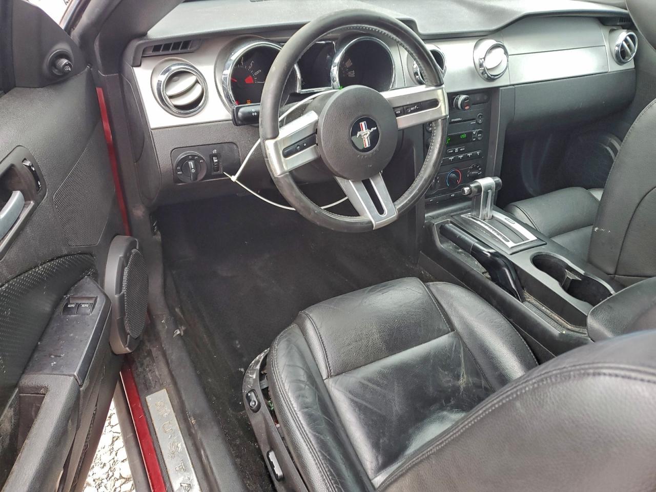2007 FORD MUSTANG photo 8