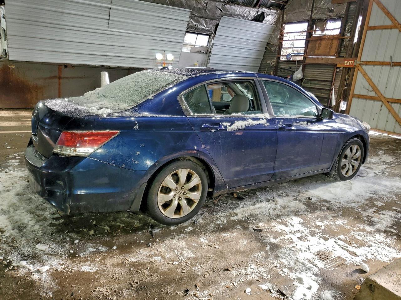 2010 HONDA ACCORD EXL photo 3